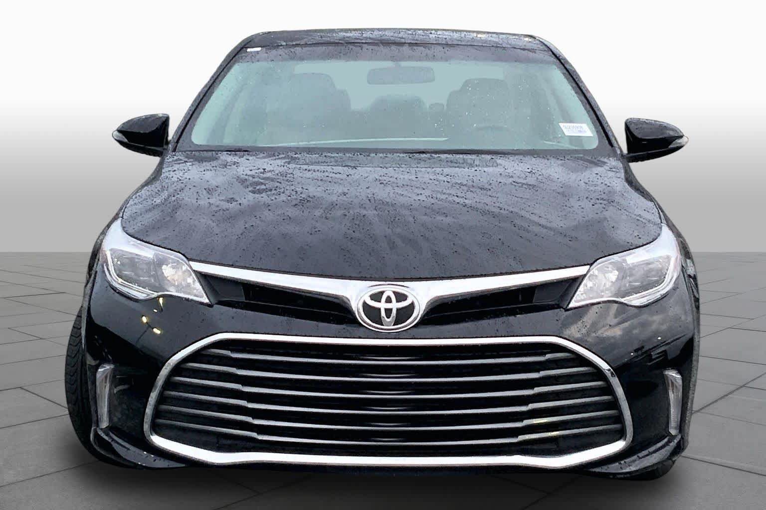 Used 2016 Toyota Avalon XLE FWD image 4