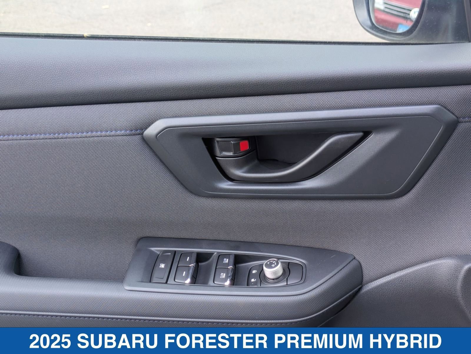 Certified 2025 Subaru Forester Premium AWD/4WD image 13