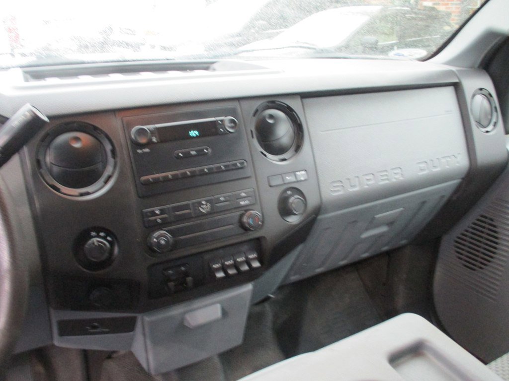 Used 2014 Ford F250 XL image 9