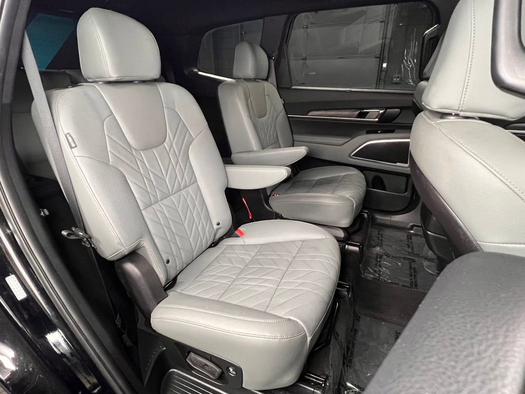 Used 2023 Kia Telluride EX X-Line image 29