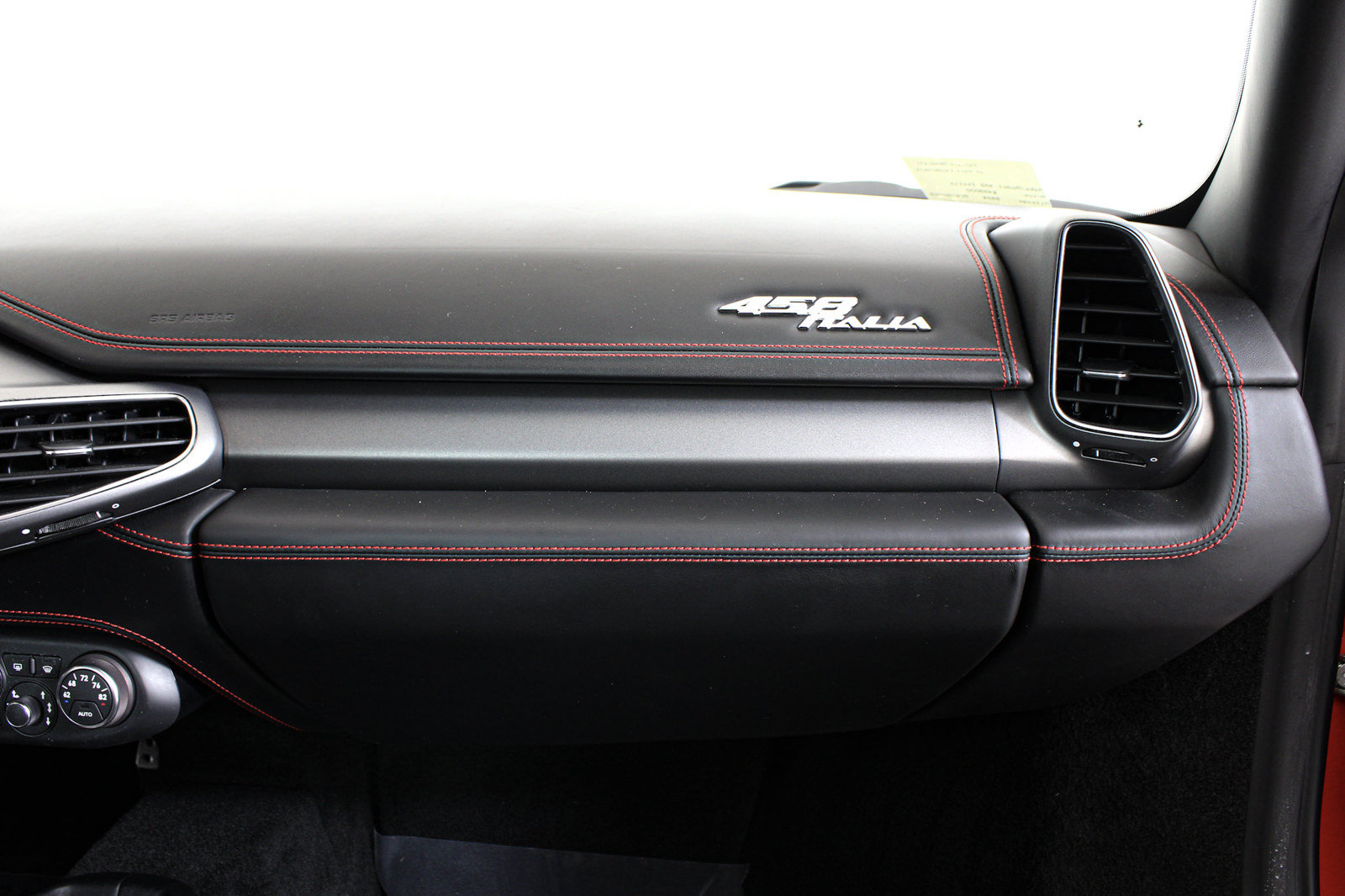 Certified 2015 Ferrari 458 Italia Coupe RWD image 33