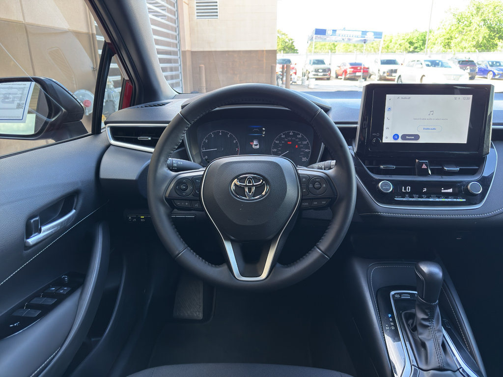 Used 2025 Toyota Corolla SE FWD image 14