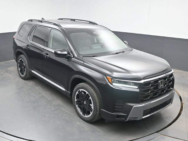 New 2026 Honda Pilot Touring image 13