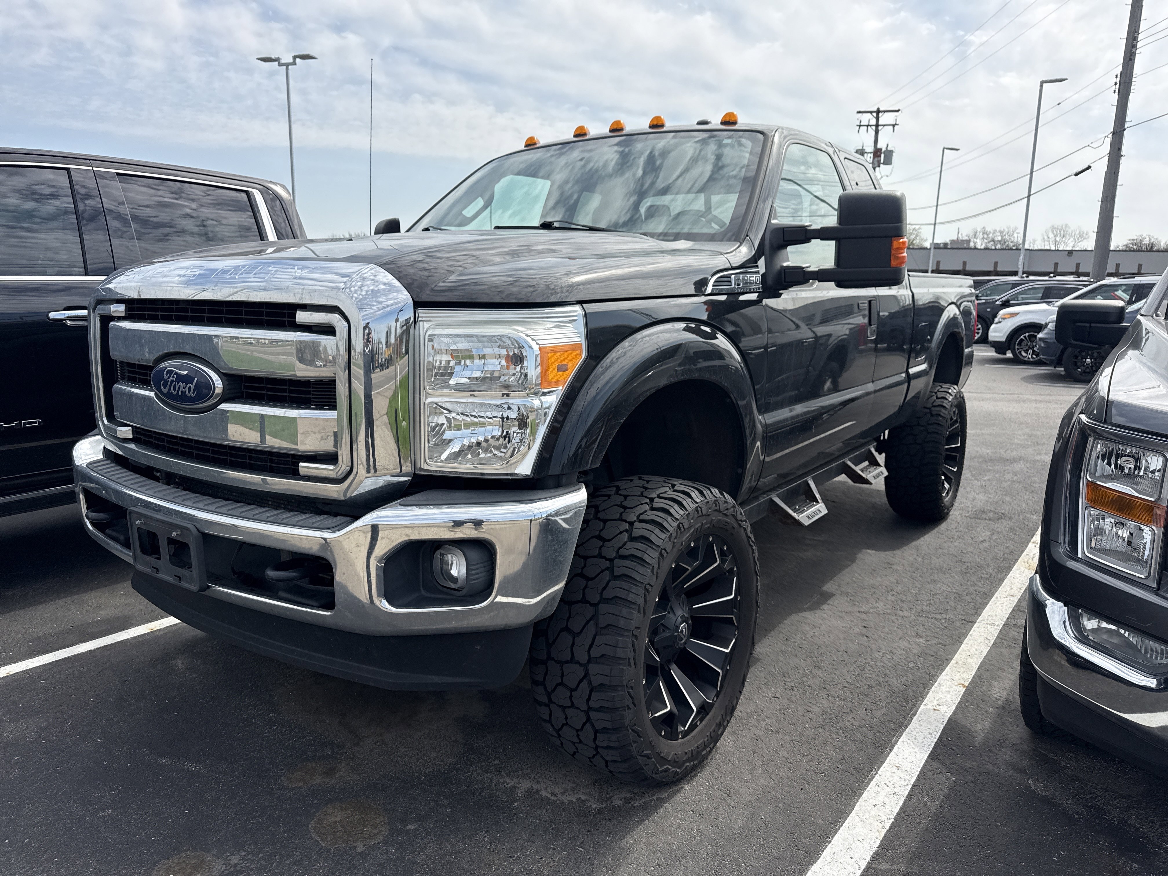 Used 2015 Ford F250 XLT w/ Advanced Security Group AWD/4WD image 1