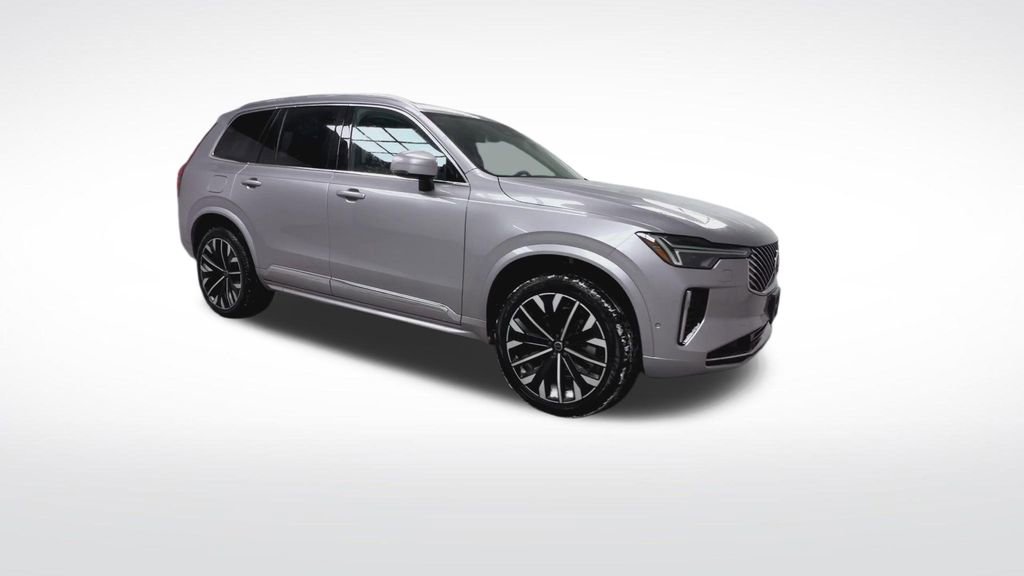 New 2026 Volvo XC90 B6 Ultra w/ Protection Package Premier image 2