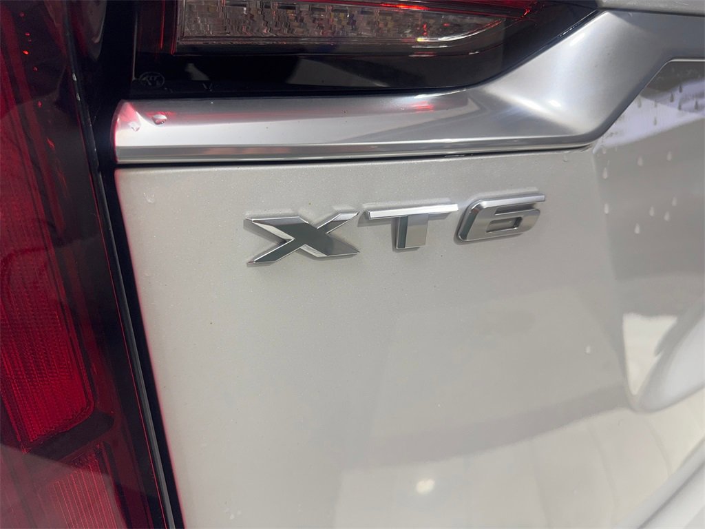 Used 2021 Cadillac XT6 Premium Luxury image 23