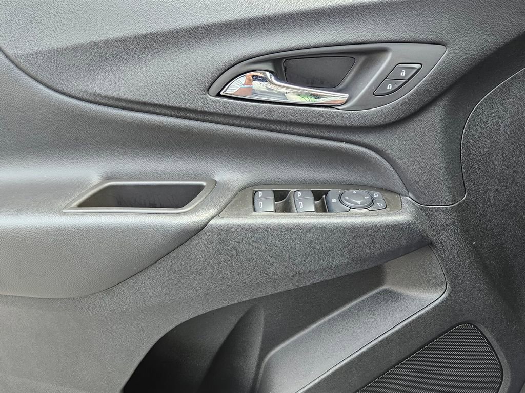 Used 2023 Chevrolet Equinox LT image 26