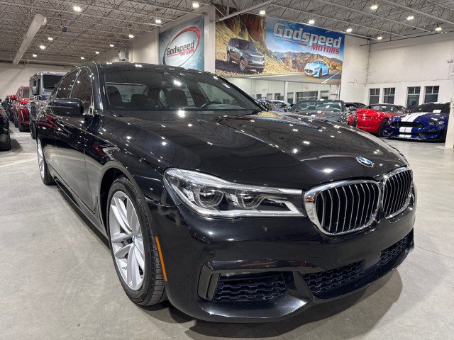 Used 2016 BMW 750i RWD image 21