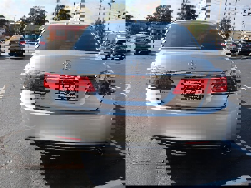 Used 2014 Honda Accord EX-L image 7