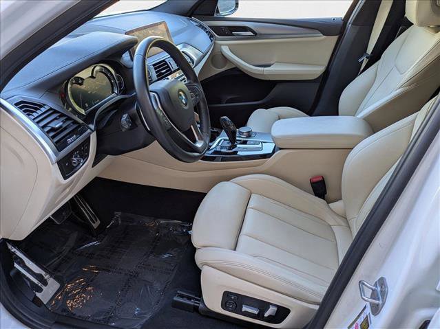 Used 2019 BMW X4 M40i w/ Driving Assistance Package image 16