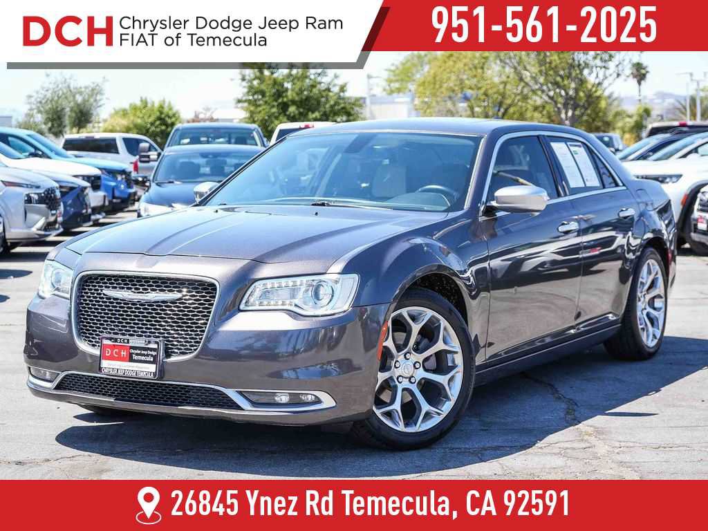 Used 2016 Chrysler 300 C Platinum RWD image 1
