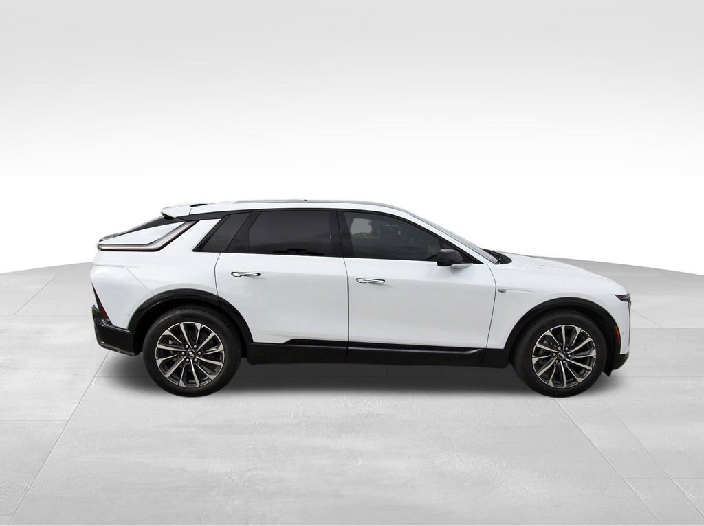 New 2026 Cadillac Lyriq Sport image 5