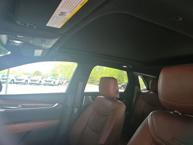 Certified 2022 Cadillac XT5 Sportv w/ Technology Package image 25
