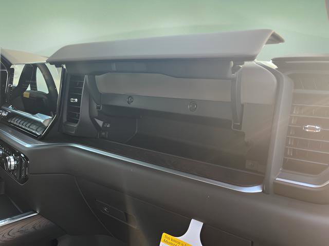 New 2026 GMC Sierra 2500 SLT w/ Max Trailering Package image 40