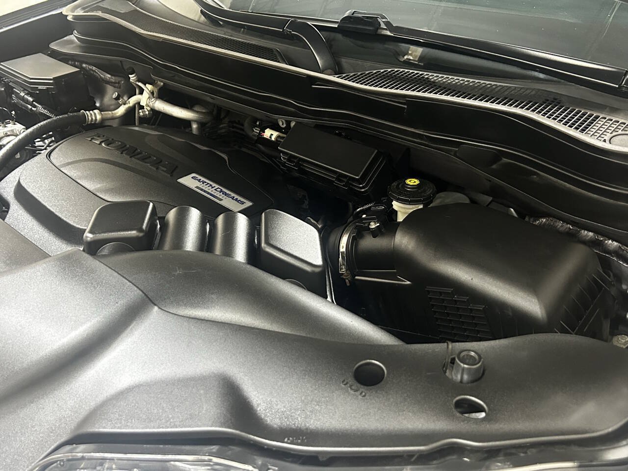 Used 2016 Honda Pilot EX image 16