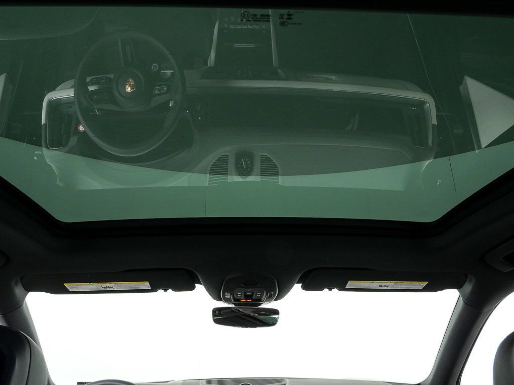 New 2026 Porsche Cayenne E-Hybrid image 21