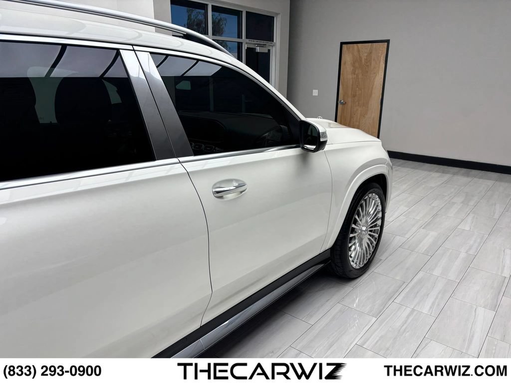 Used 2022 Mercedes-Benz Maybach GLS 600 4MATIC image 44