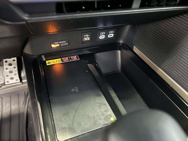 Certified 2025 Toyota Camry SE FWD image 24