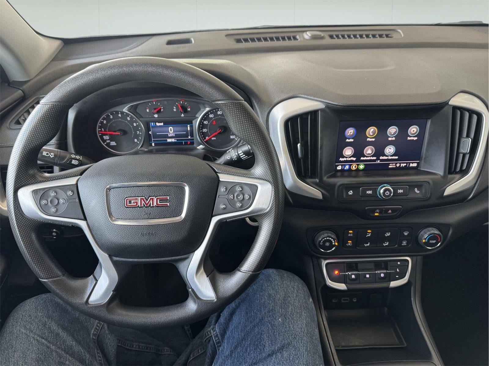 Used 2024 GMC Terrain SLE AWD/4WD image 19