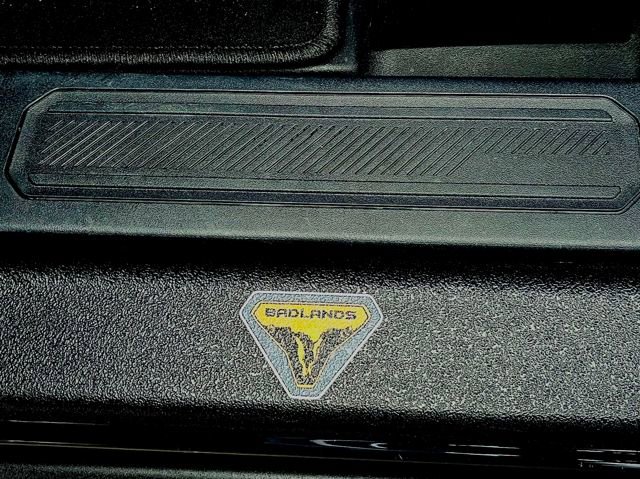 Used 2023 Ford Bronco Badlands image 8