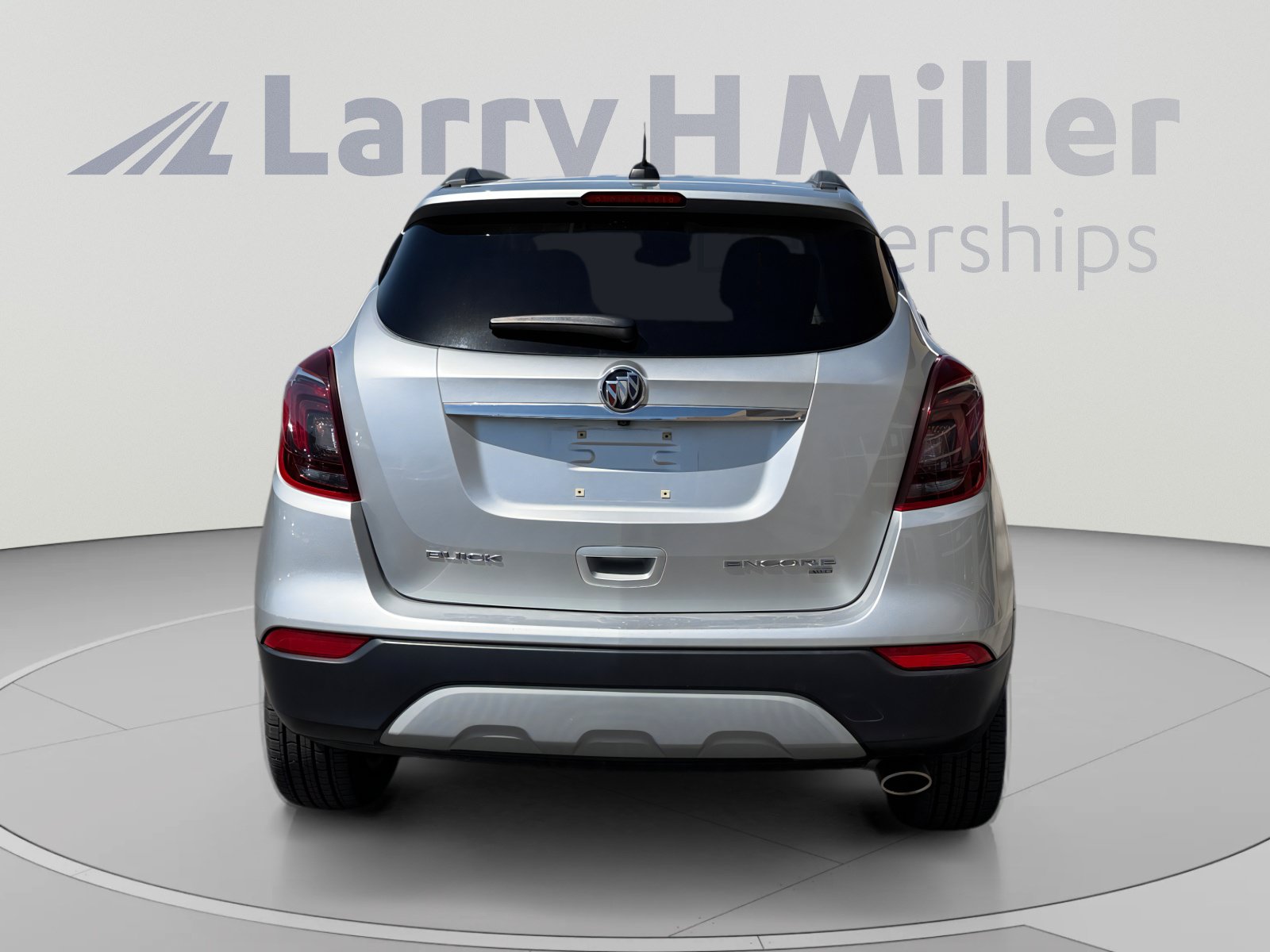 Used 2017 Buick Encore Preferred AWD/4WD image 4