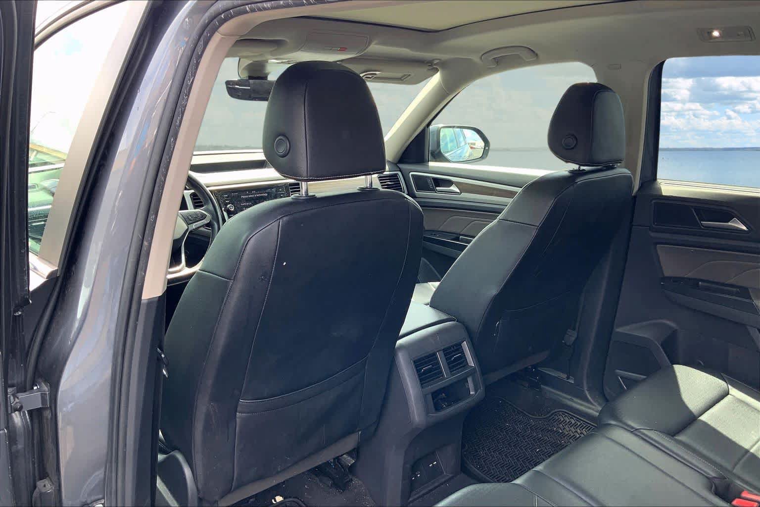 Used 2021 Volkswagen Atlas SEL w/ MDO Package (Bench Seat) AWD/4WD image 12