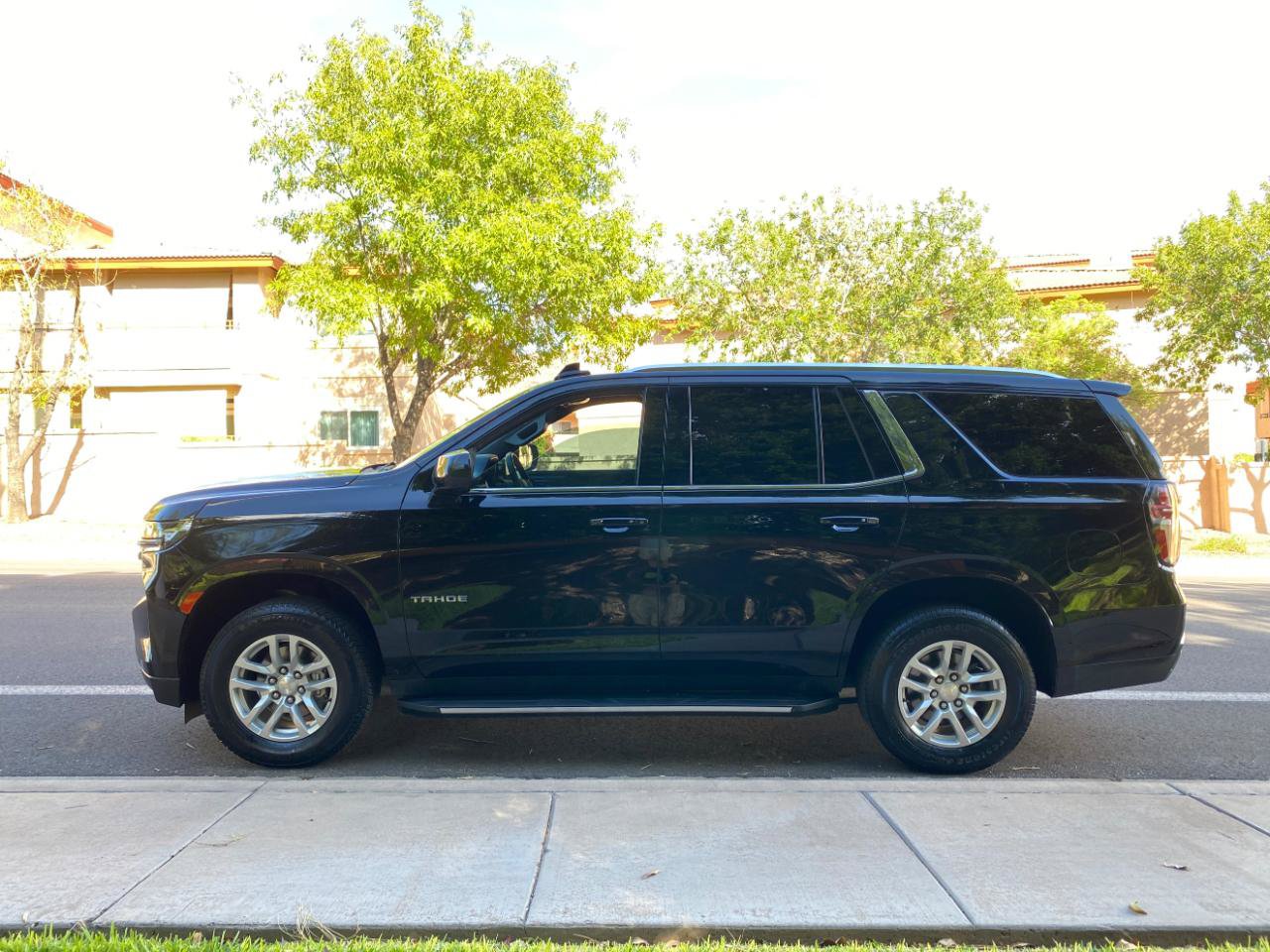 Used 2022 Chevrolet Tahoe LT RWD image 14