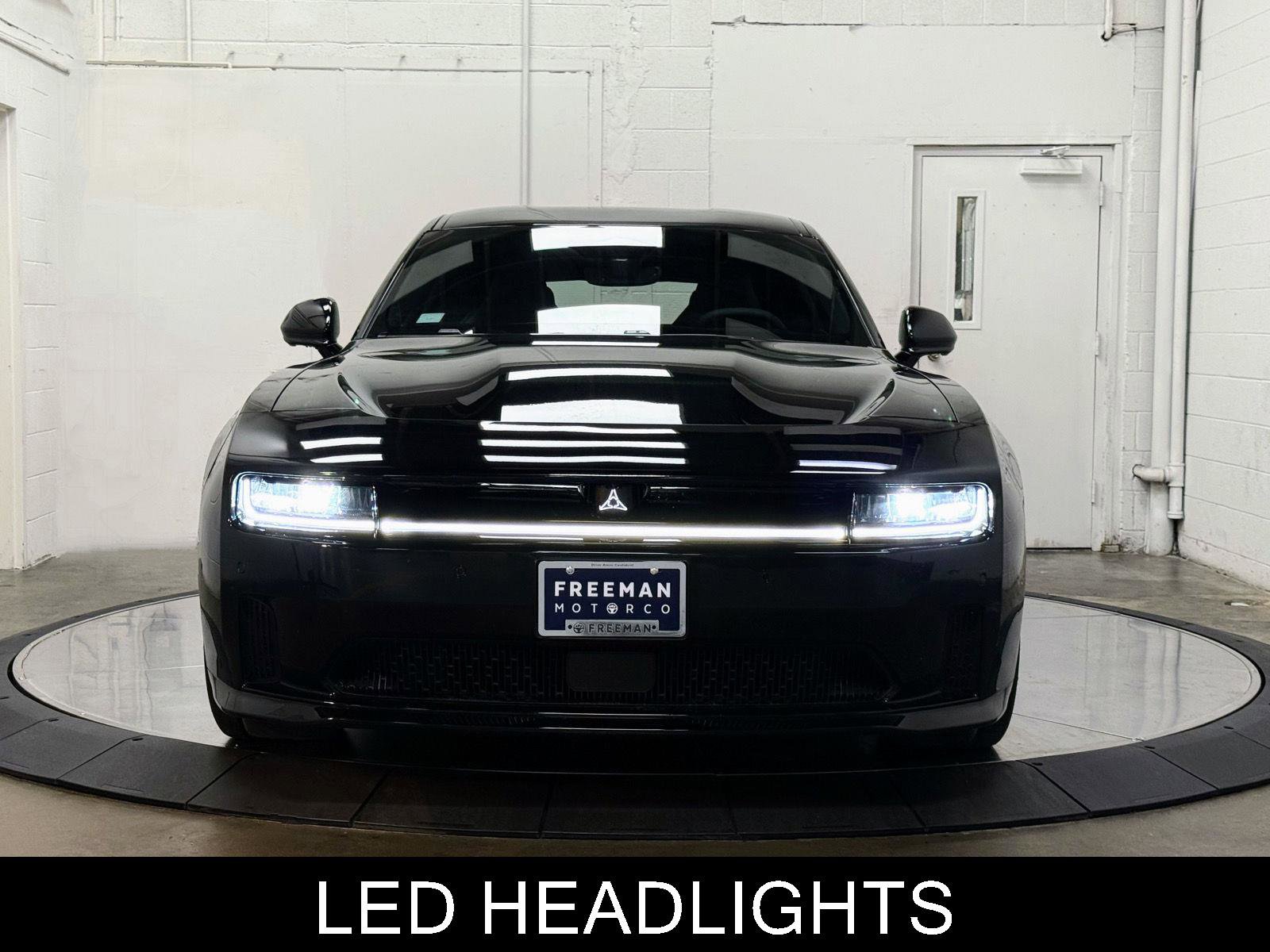 Used 2024 Dodge Charger Scat Pack w/ Plus Group image 3