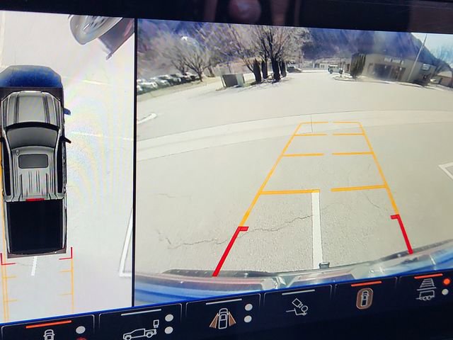 Used 2024 GMC Sierra 1500 AT4X image 19
