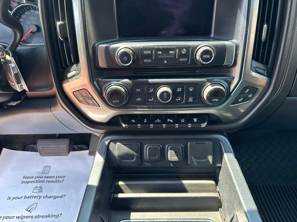 Used 2015 Chevrolet Silverado 3500 LTZ AWD/4WD image 15