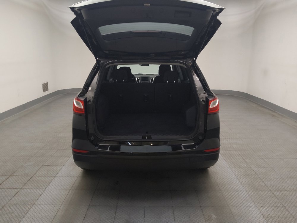 Used 2019 Chevrolet Equinox LS FWD image 29