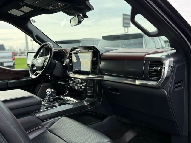 Used 2021 Ford F150 Lariat w/ Equipment Group 502A High image 19