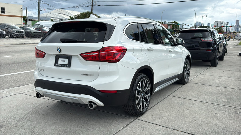 Used 2022 BMW X1 sDrive28i w/ Convenience Package FWD image 15
