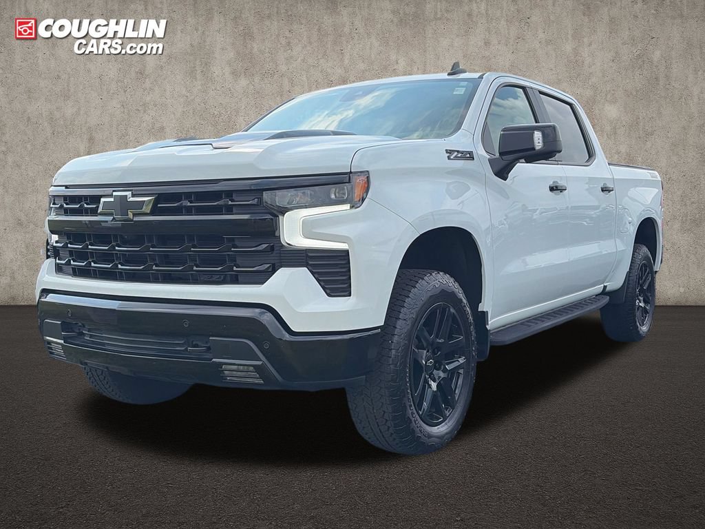 Used 2026 Chevrolet Silverado 1500 LT Trail Boss w/ LT Trail Boss Premium Package AWD/4WD image 4
