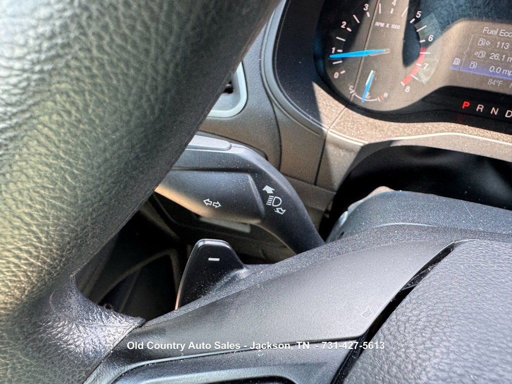 Used 2015 Ford Edge SE FWD image 25
