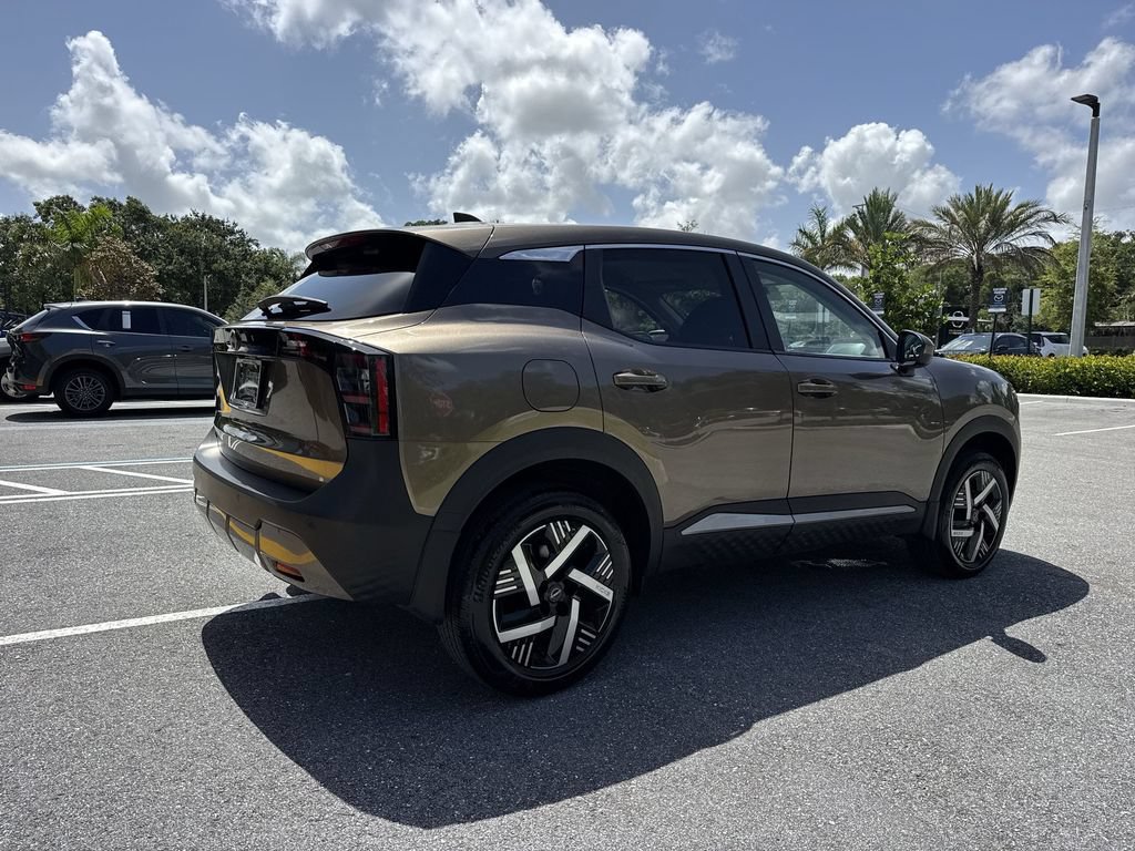 Used 2025 Nissan Kicks SV FWD image 24