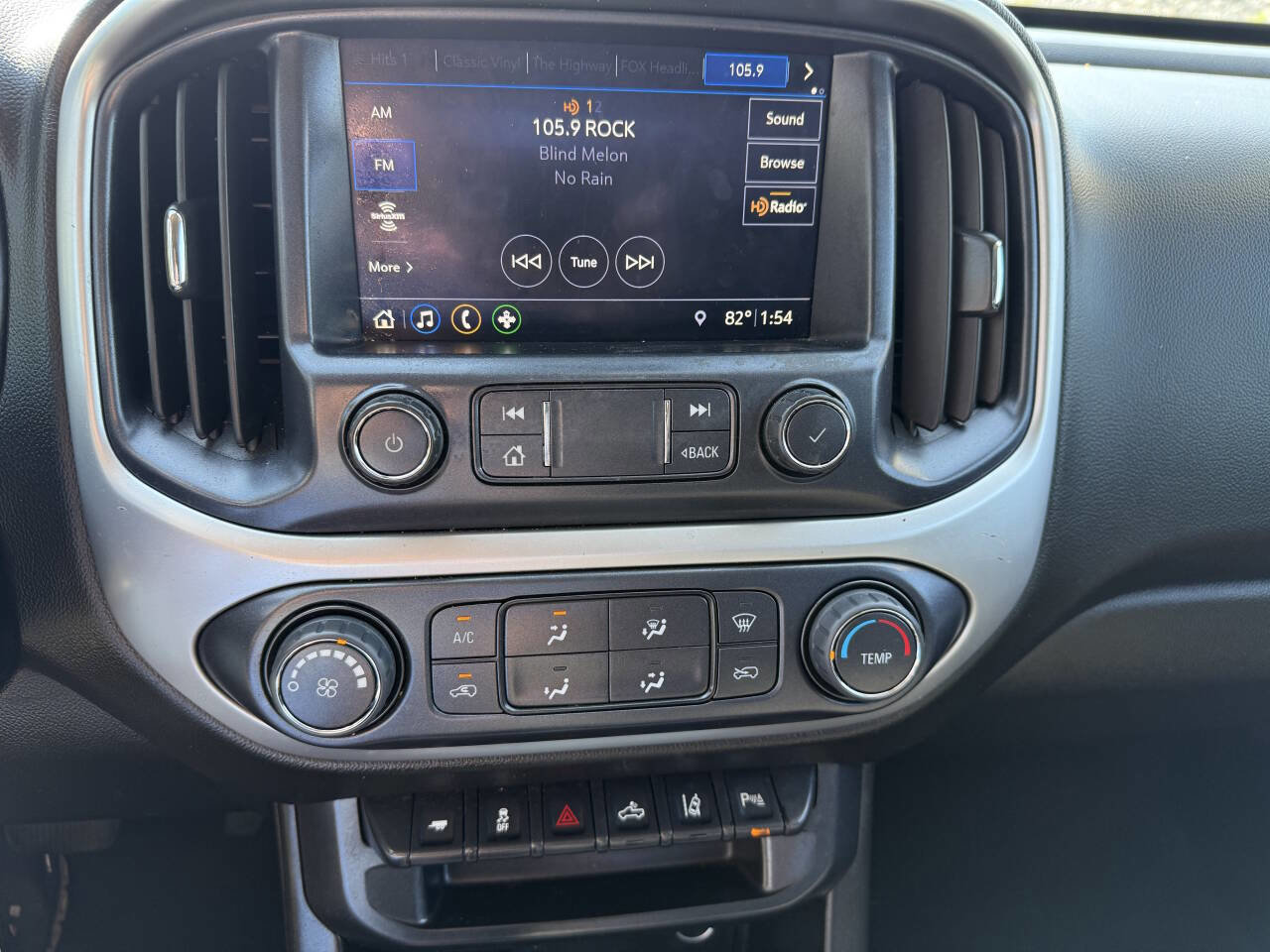 Used 2019 Chevrolet Colorado LT w/ Safety Package image 10