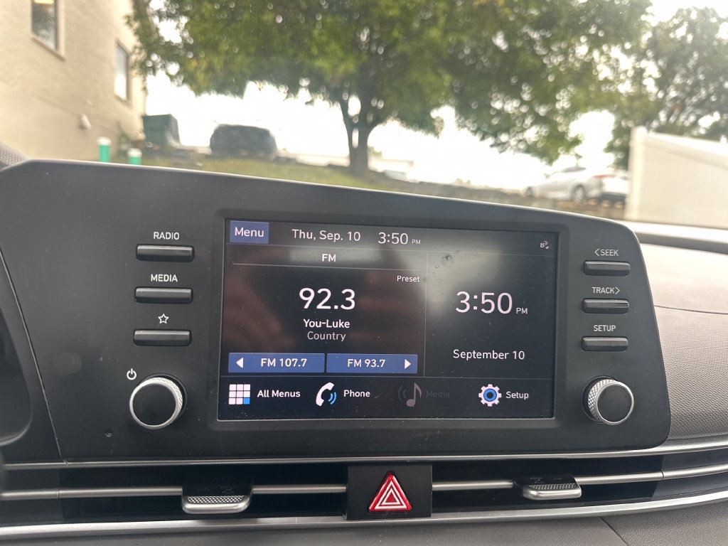Used 2023 Hyundai Elantra SEL FWD image 42
