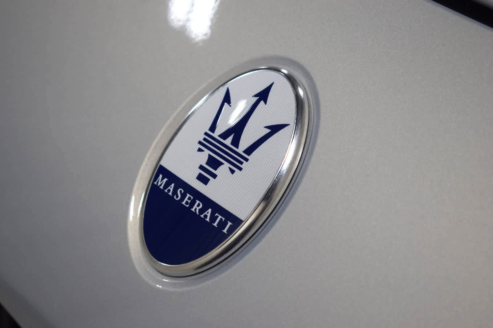 Certified 2024 Maserati Grecale Modena AWD/4WD image 3