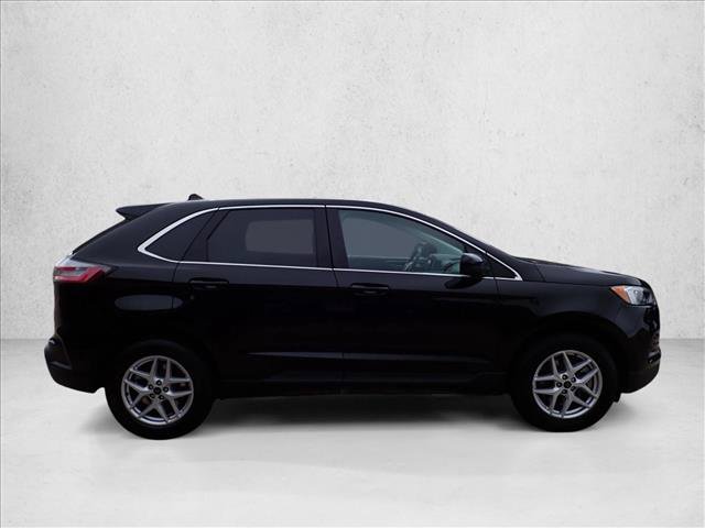 Used 2024 Ford Edge SEL AWD/4WD image 5