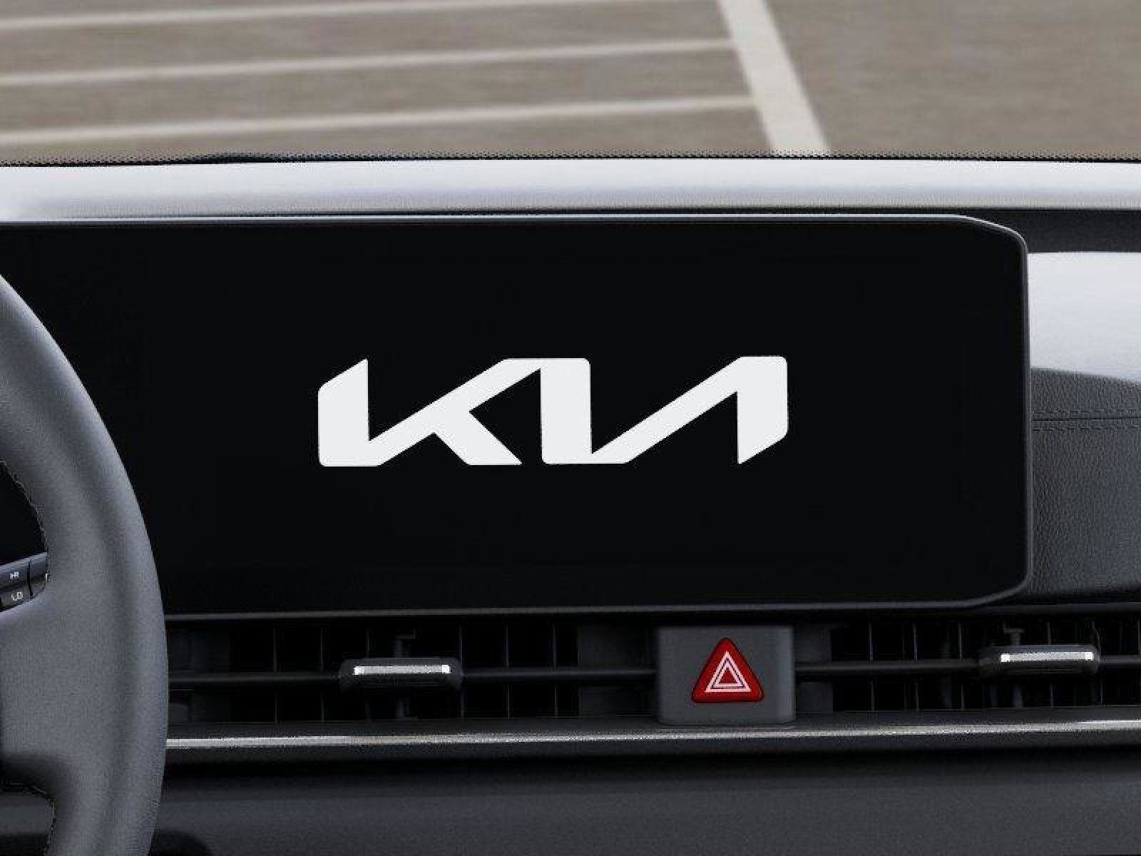 New 2026 Kia Carnival EX FWD image 20
