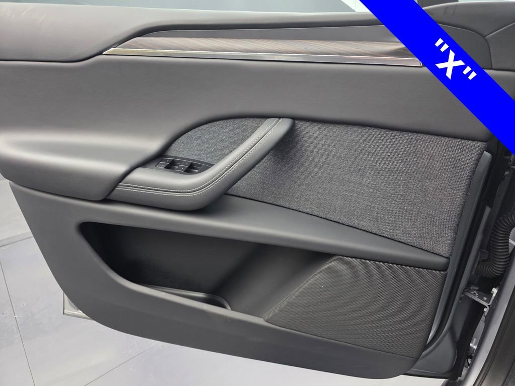 Used 2024 Tesla Model X image 22