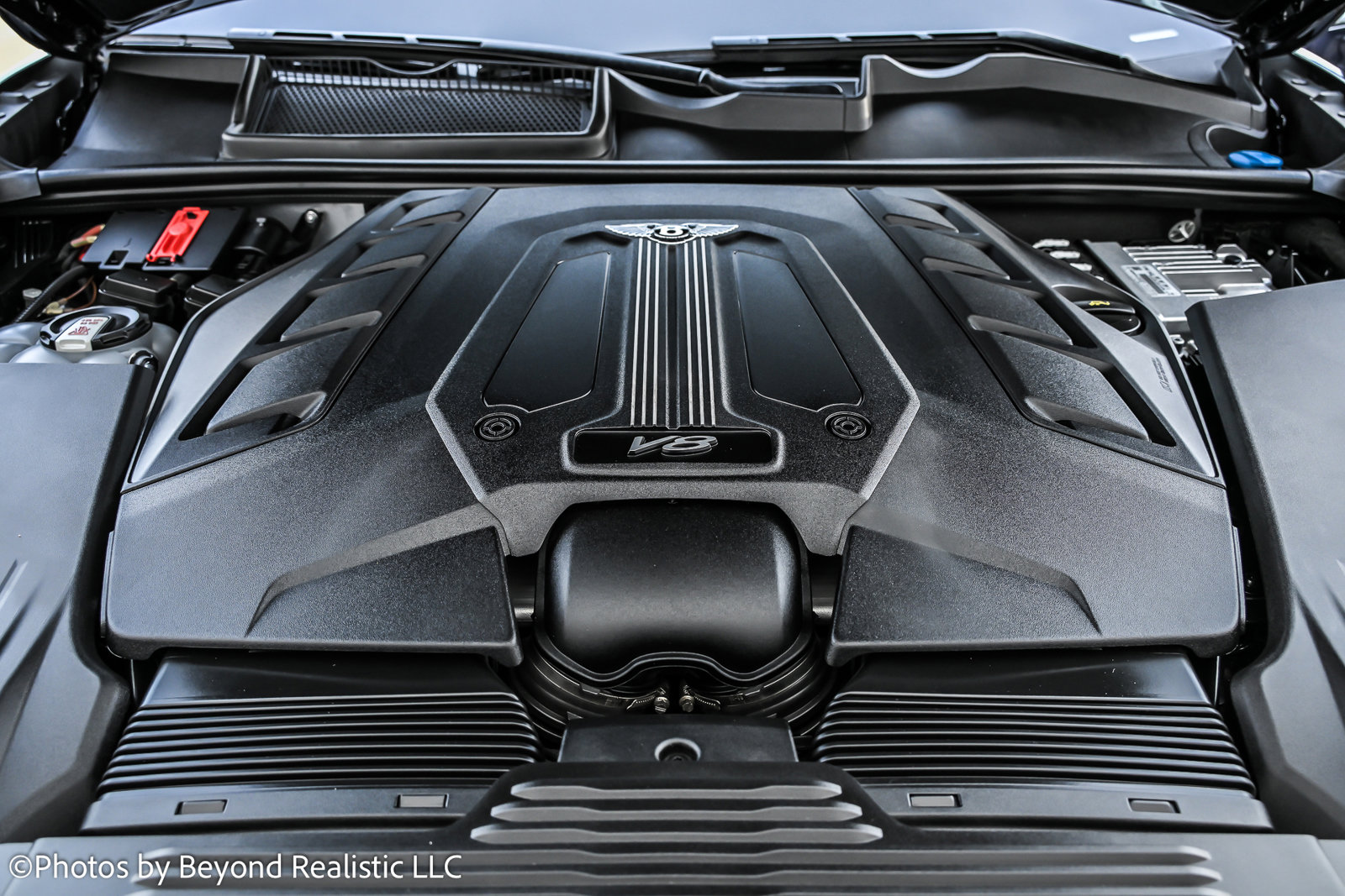 Certified 2023 Bentley Bentayga Extended Wheelbase image 18