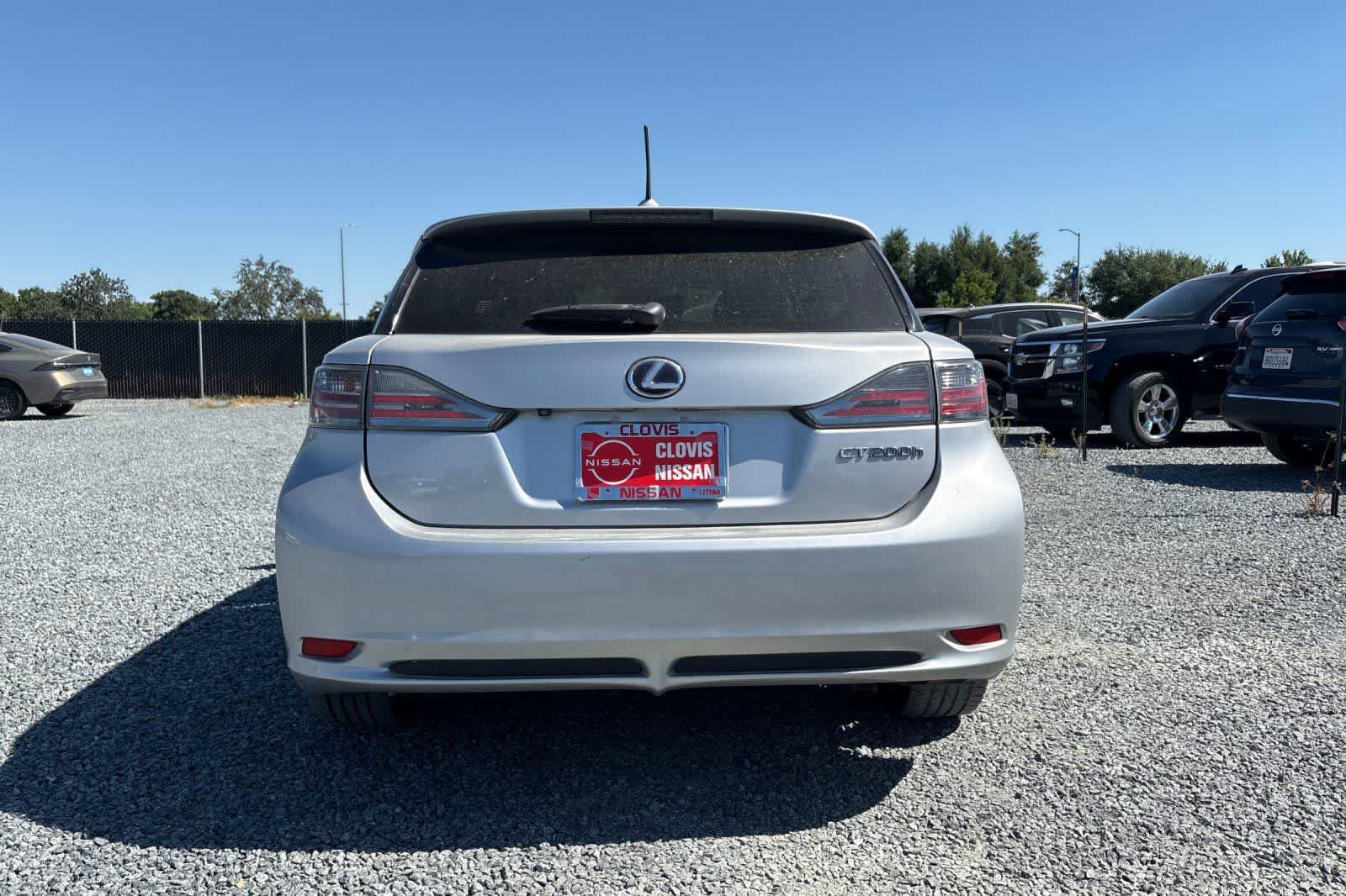 Used 2012 Lexus CT 200h Premium w/ Premium Audio Pkg FWD image 8