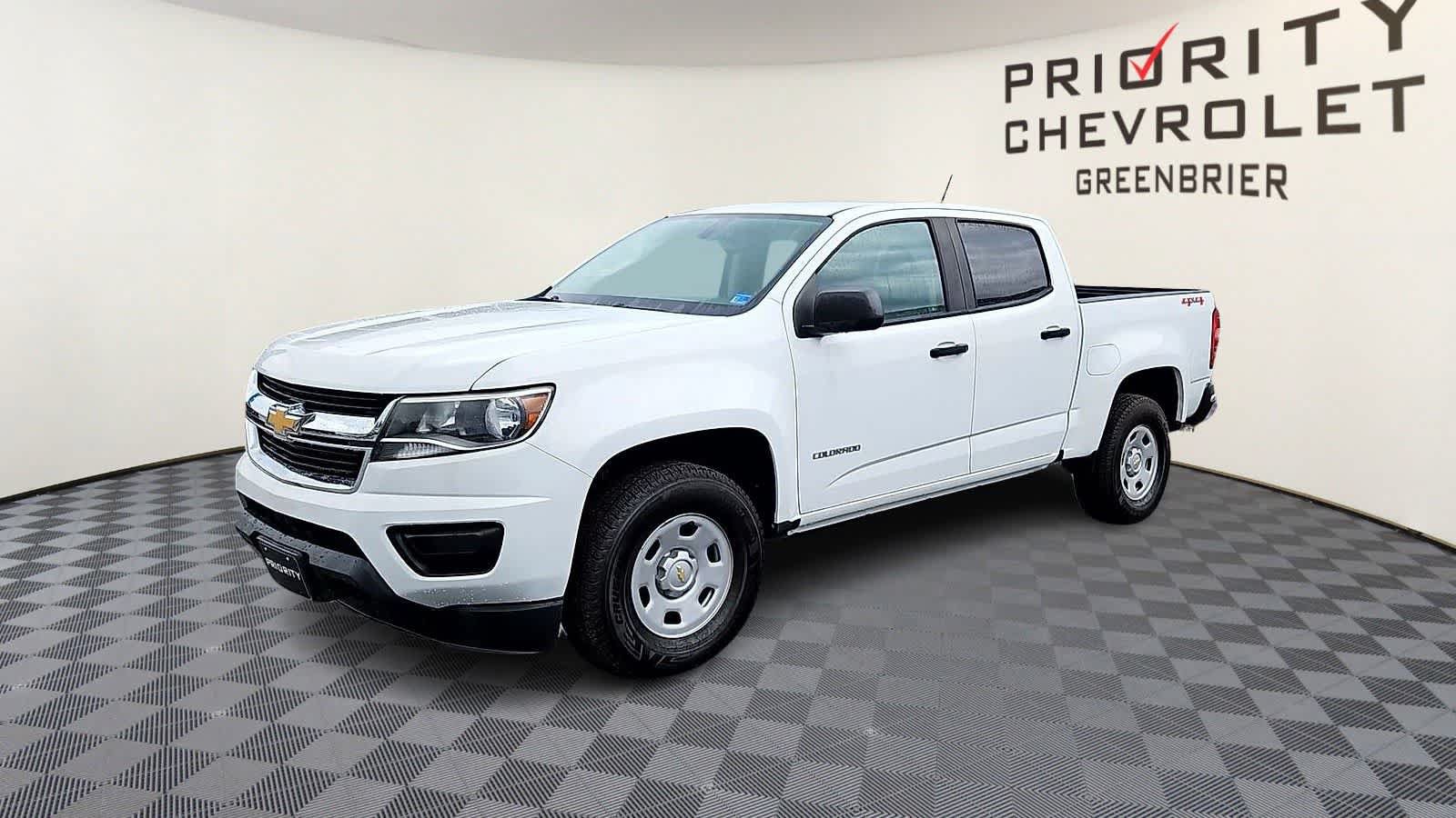 Used 2017 Chevrolet Colorado W/T w/ WT Convenience Package AWD/4WD image 4