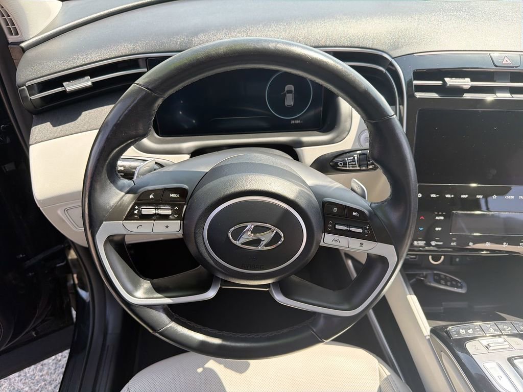 Used 2023 Hyundai Tucson Limited AWD/4WD image 11