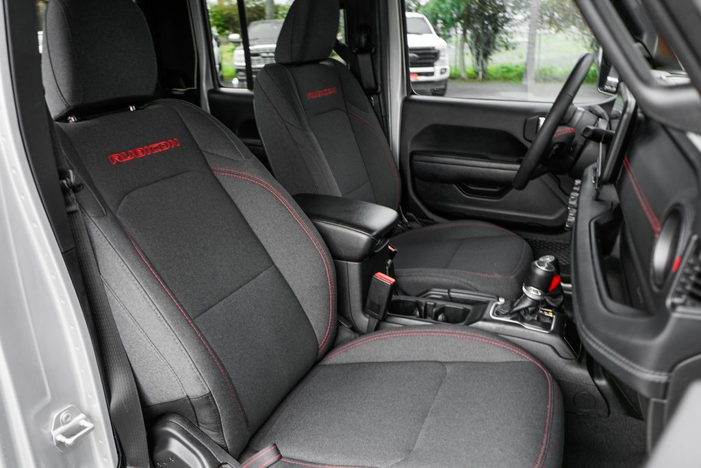 Used 2024 Jeep Gladiator Rubicon w/ Convenience Group image 40