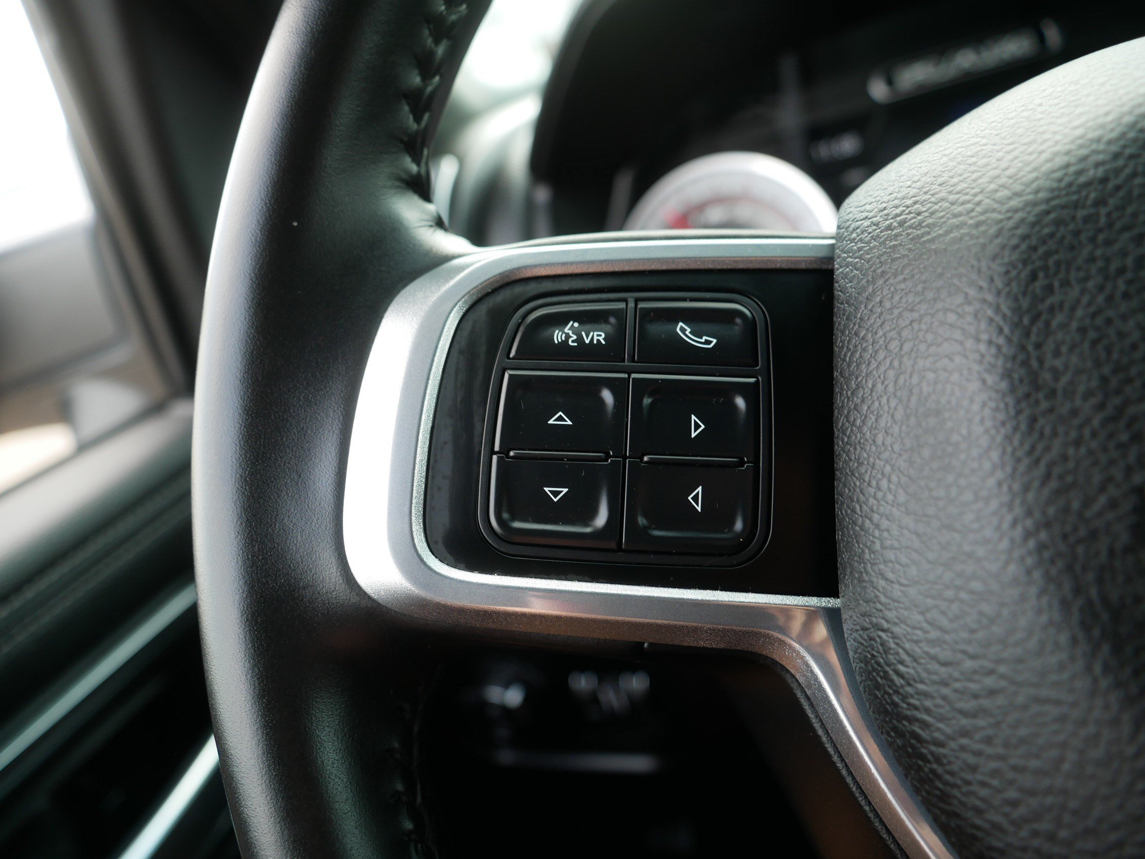 Used 2021 RAM 2500 Laramie w/ Night Edition AWD/4WD image 28