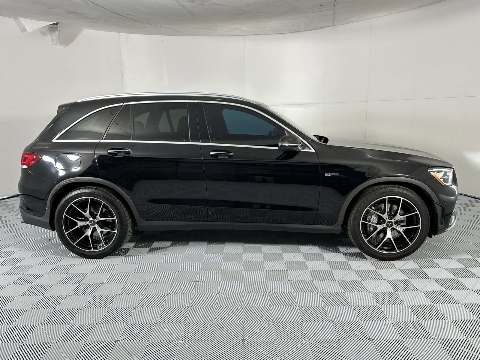Used 2021 Mercedes-Benz GLC 43 AMG 4MATIC image 9