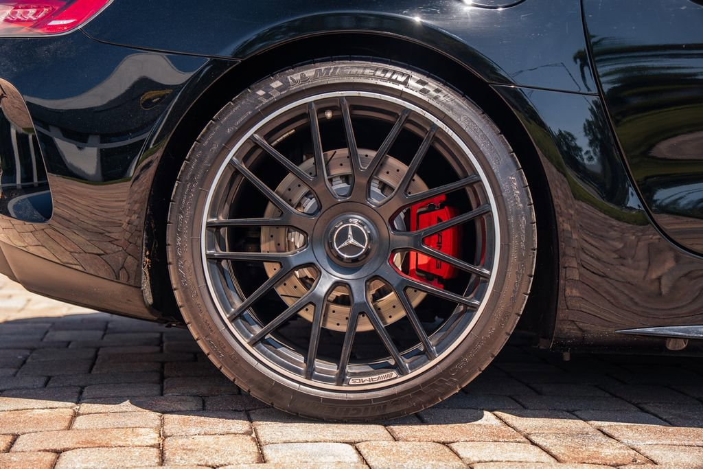 Used 2018 Mercedes-Benz AMG GT C image 13